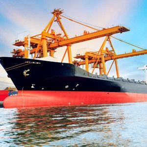 Continentale luchtvracht expeditie import export bedrijven deur tot deur transport