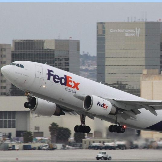 China Deur tot Deur Internationale Verzending Service Global Express Logistiek Van Yiwu Naar Colombia Australië Kan